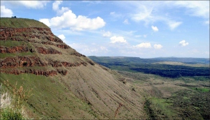 Menengai caldera wall. (Author not found) 